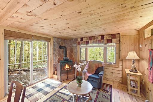 13-web-or-mls-20986 Cross Lake Rd -13.jpg