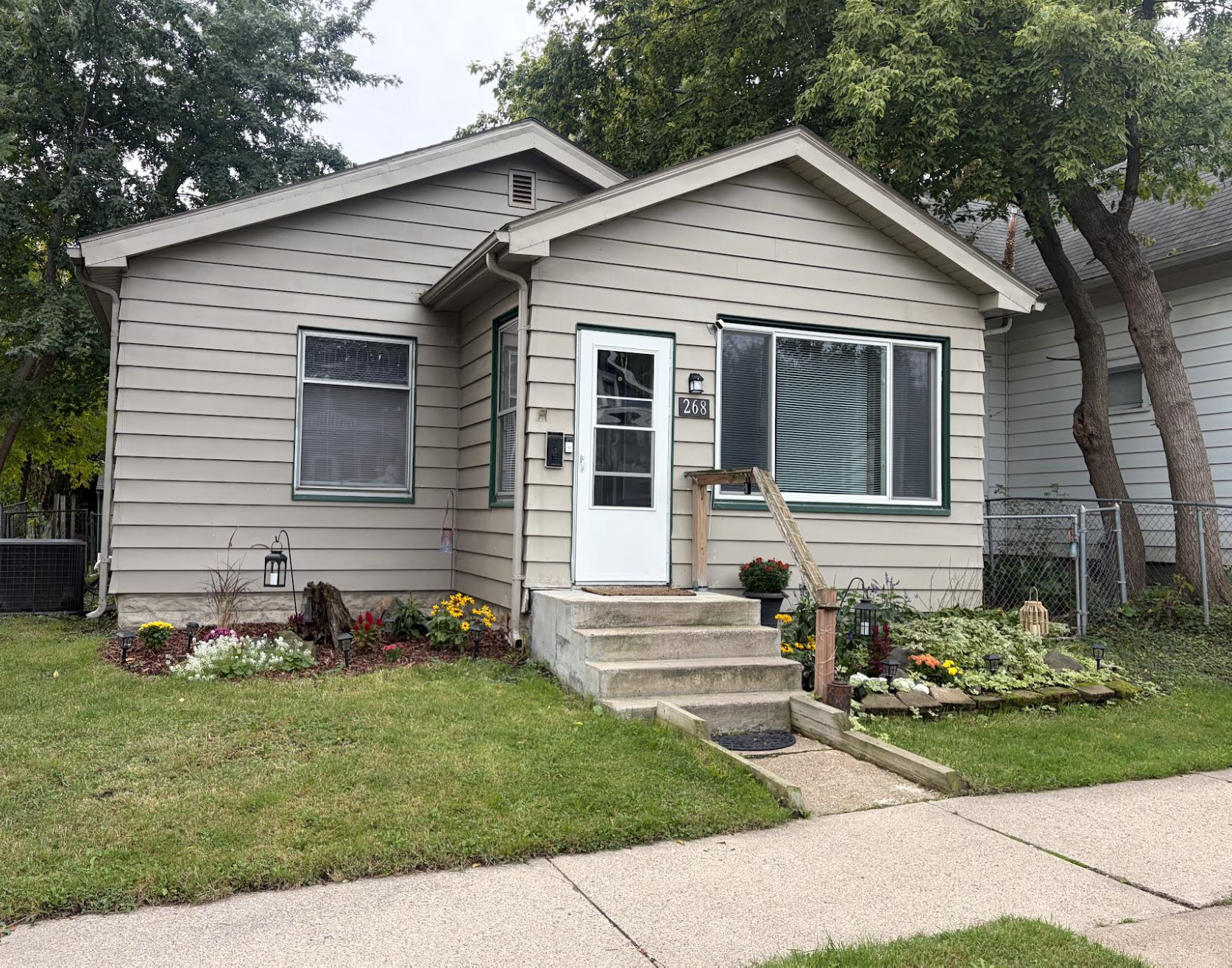Property photo for 268 Sidney Street E, Saint Paul, MN 55107