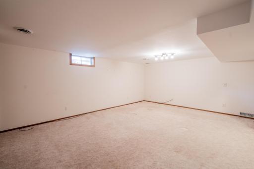 3379 Southgate Court, B, Eau Claire, WI 54701