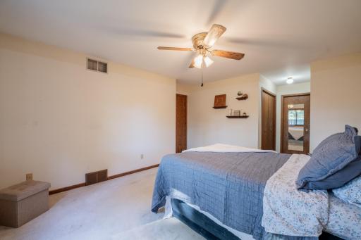 3379 Southgate Court, B, Eau Claire, WI 54701