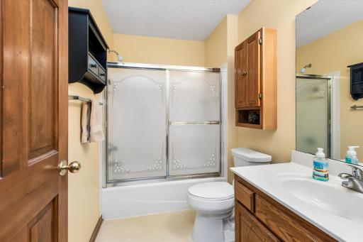 4161 Kingston Court, Eagan, MN 55123
