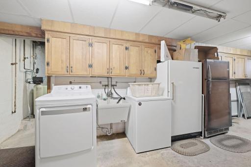 1750 Crestridge Lane, Eagan, MN 55122