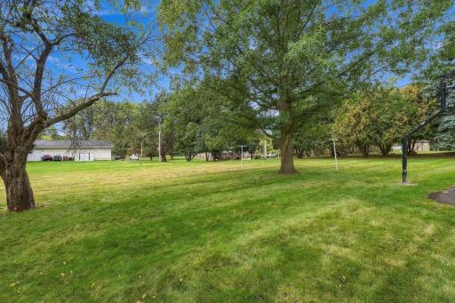 1750 Crestridge Lane, Eagan, MN 55122
