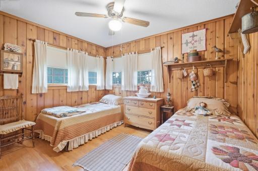 1750 Crestridge Lane, Eagan, MN 55122