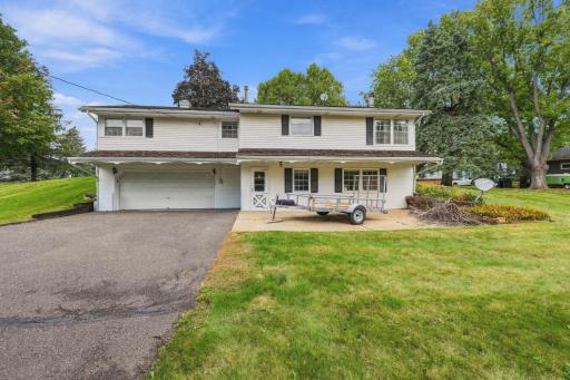 1750 Crestridge Lane, Eagan, MN 55122