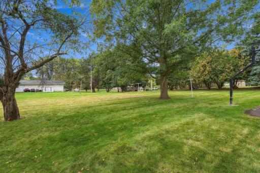 1750 Crestridge Lane, Eagan, MN 55122