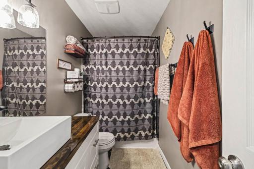 409 Juniper Lane NW, Montgomery, MN 56069