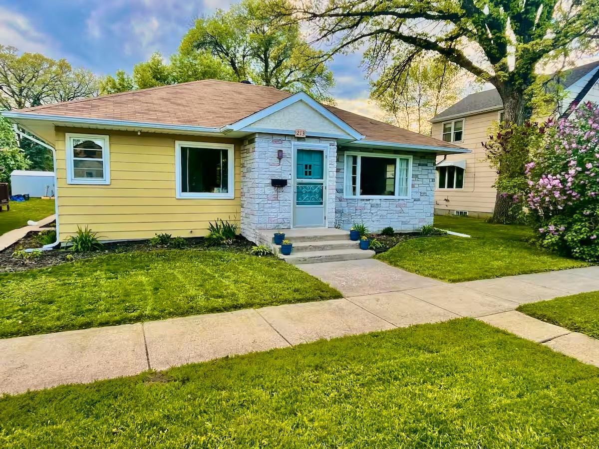 Property photo for 213 Tindolph Avenue N, Thief River Falls, MN 56701