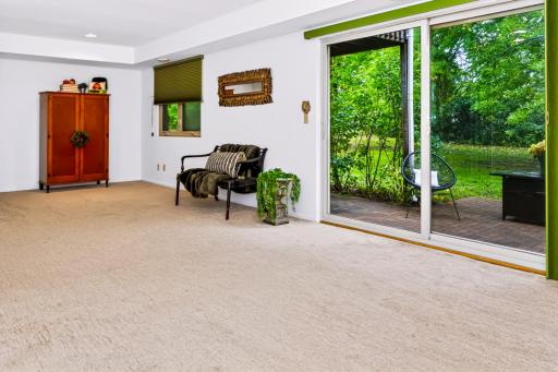 4164 Shirlee Lane S, Shoreview, MN 55126