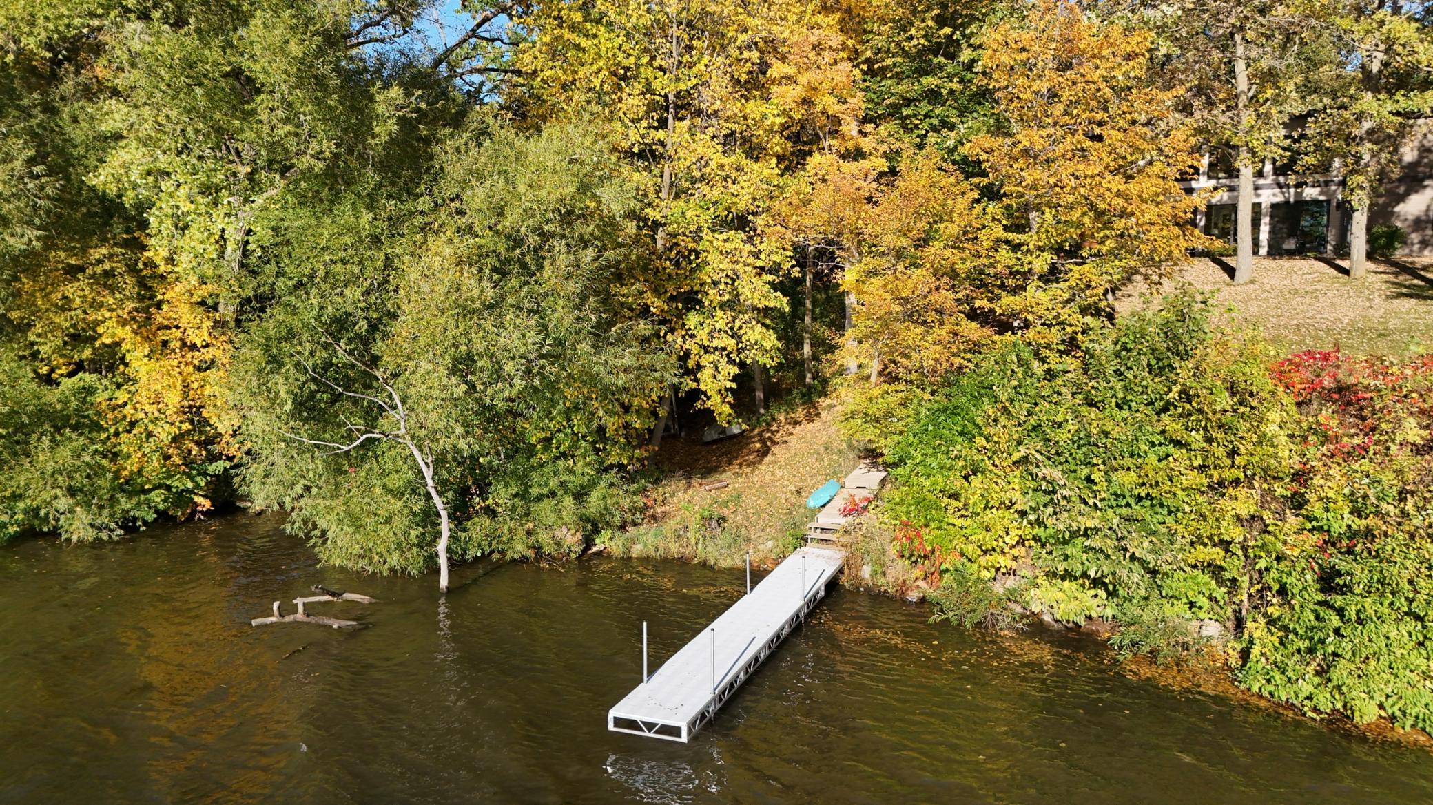 Lakeshore.jpg