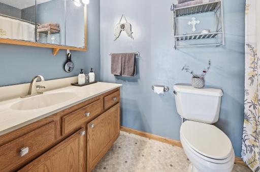 260 Westgate Drive, Winsted, MN 55395