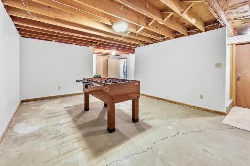 260 Westgate Drive, Winsted, MN 55395
