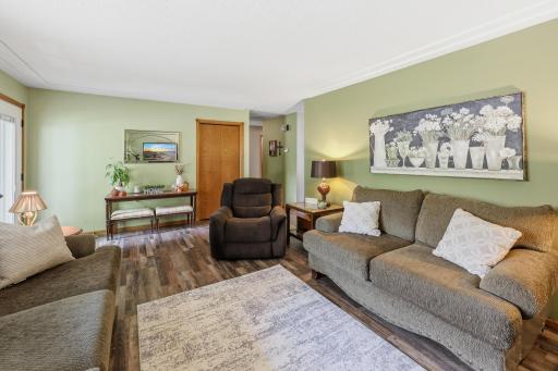 260 Westgate Drive, Winsted, MN 55395