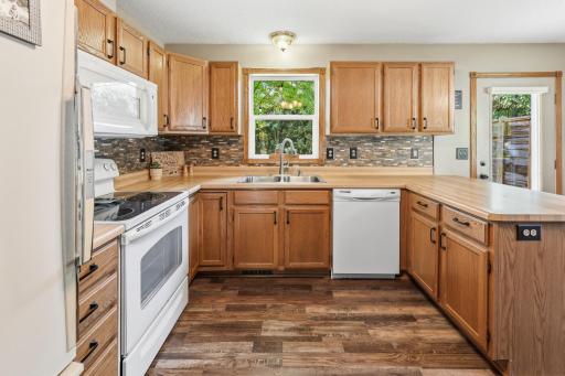 260 Westgate Drive, Winsted, MN 55395