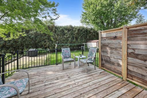 260 Westgate Drive, Winsted, MN 55395