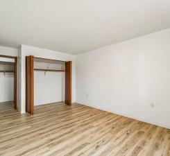 6500 Woodlake, 702, Richfield, MN 55423