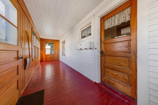 13 12th Street NW, Faribault, MN 55021