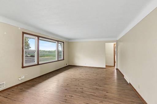 2147 Burns Avenue, Saint Paul, MN 55119