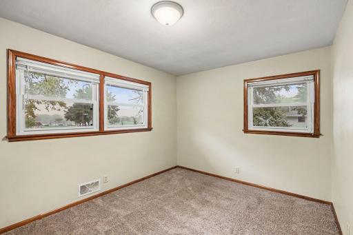 2147 Burns Avenue, Saint Paul, MN 55119