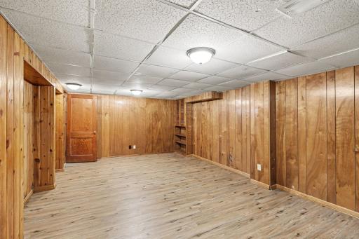 2147 Burns Avenue, Saint Paul, MN 55119