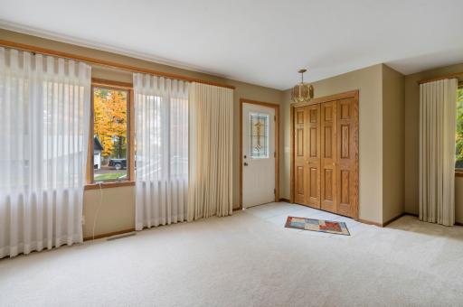 2010 Norton Road, Duluth, MN 55803
