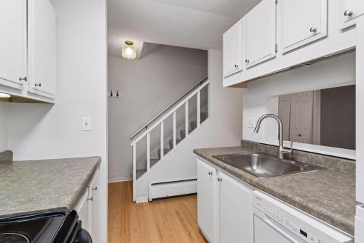 380 Ramsey Street, 10B, Saint Paul, MN 55102
