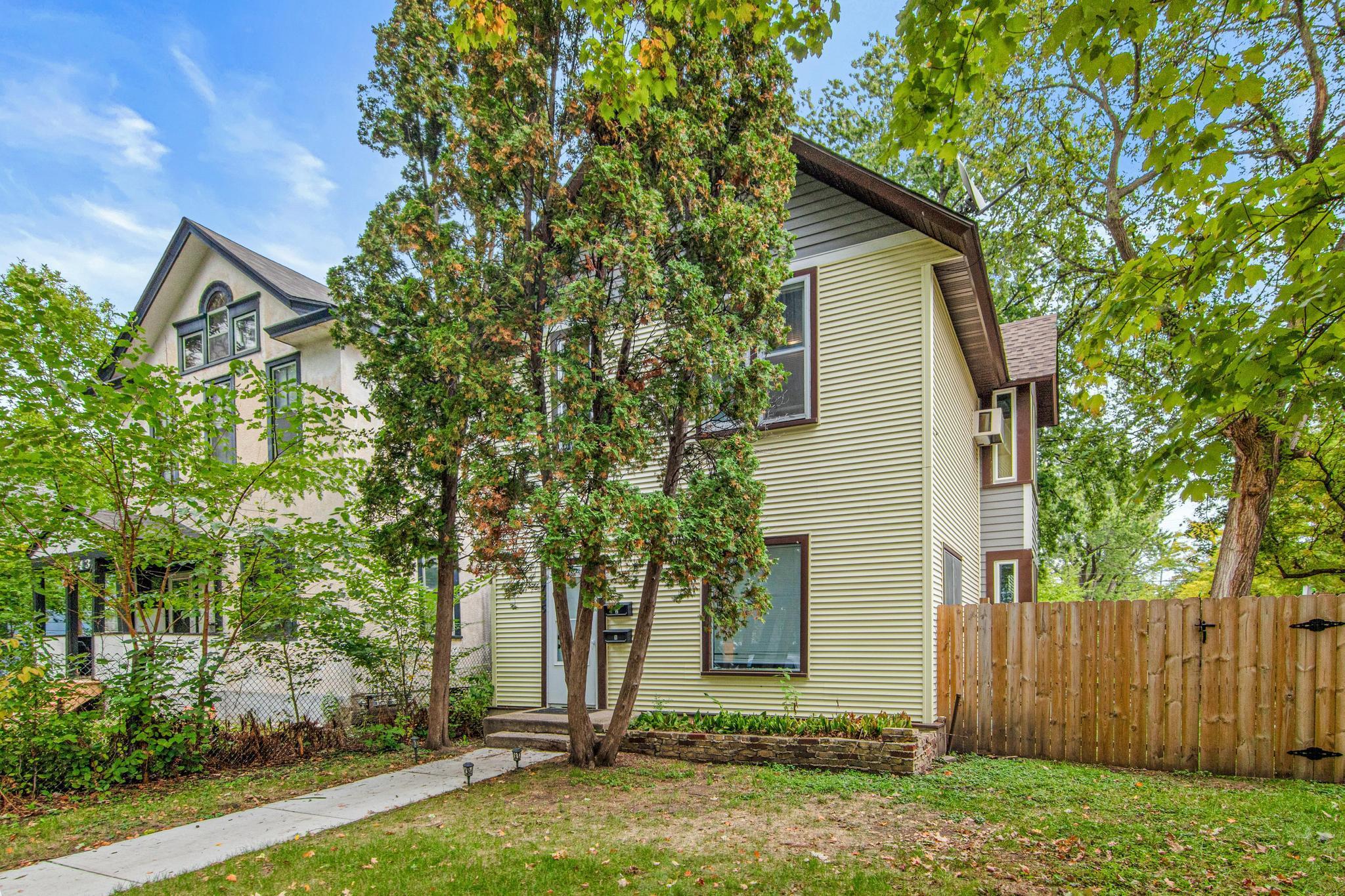 Property photo for 2745 29th Avenue S, Minneapolis, MN 55406