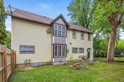 2745 29th Avenue S, Minneapolis, MN 55406