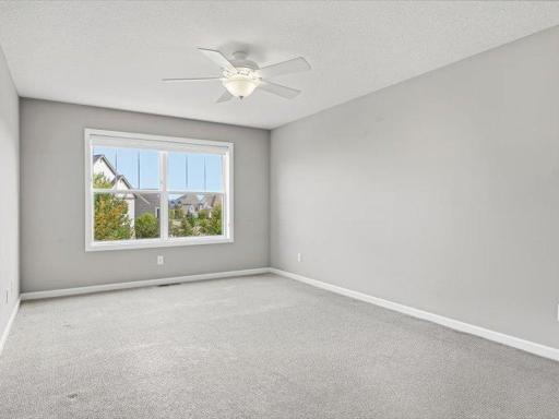 16285 Dryden Road, Lakeville, MN 55044