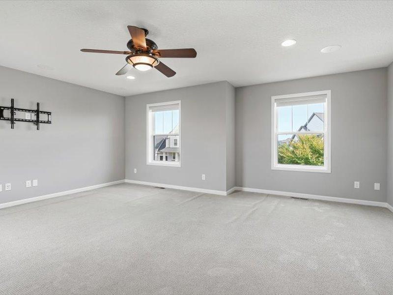 Upper family room also has a tv mount, plus ceiling fan