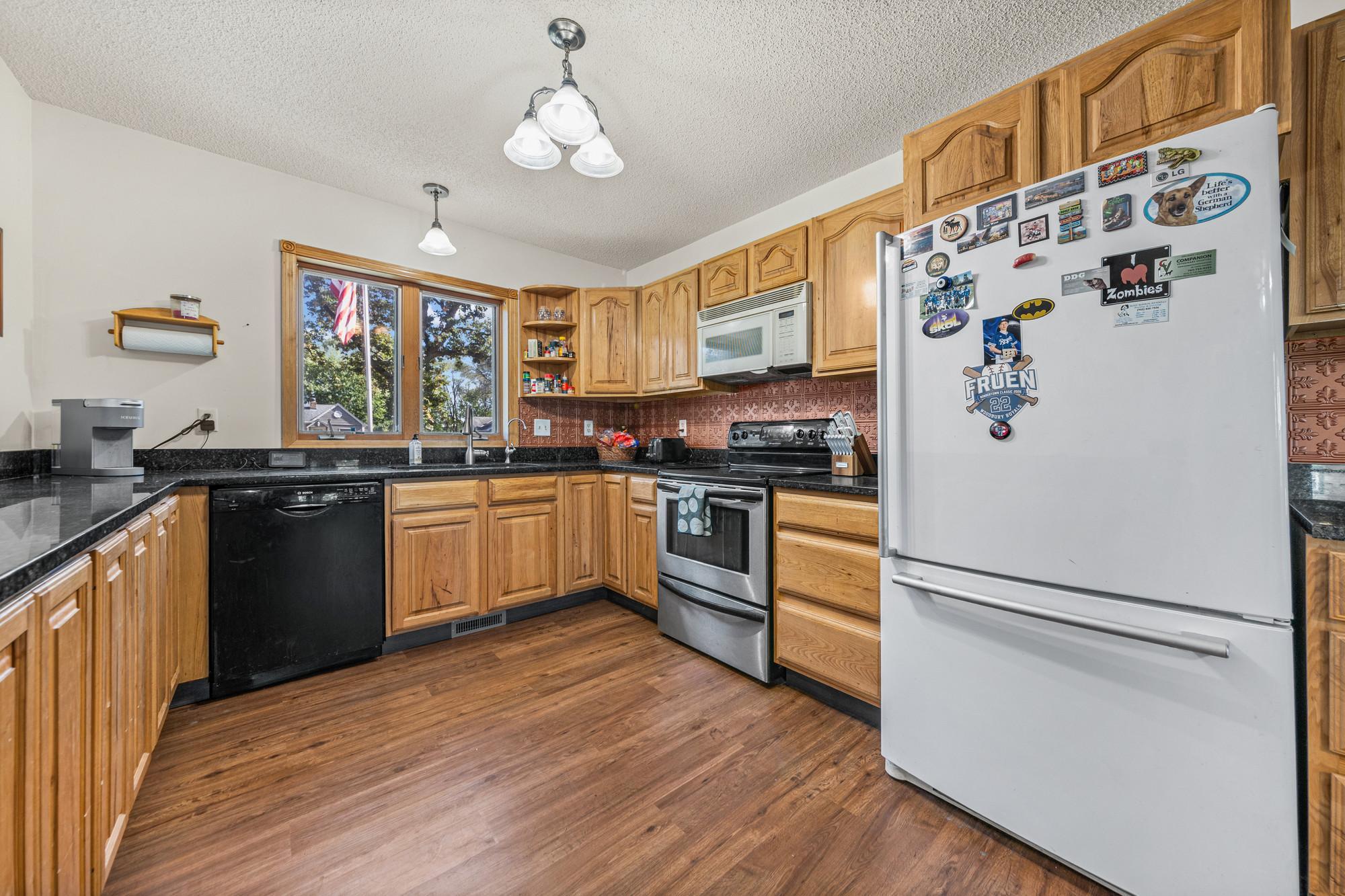 Spacious kitchen