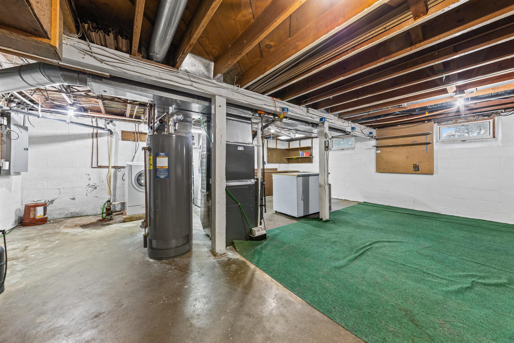 Newer furnace & AC