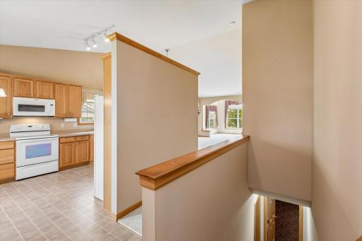 505 Holly Lane N, Saint Paul, MN 55128