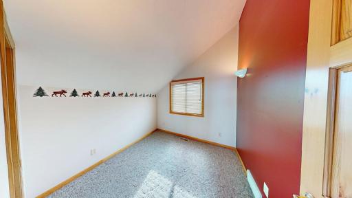 3940 189th Avenue NW, New London, MN 56273
