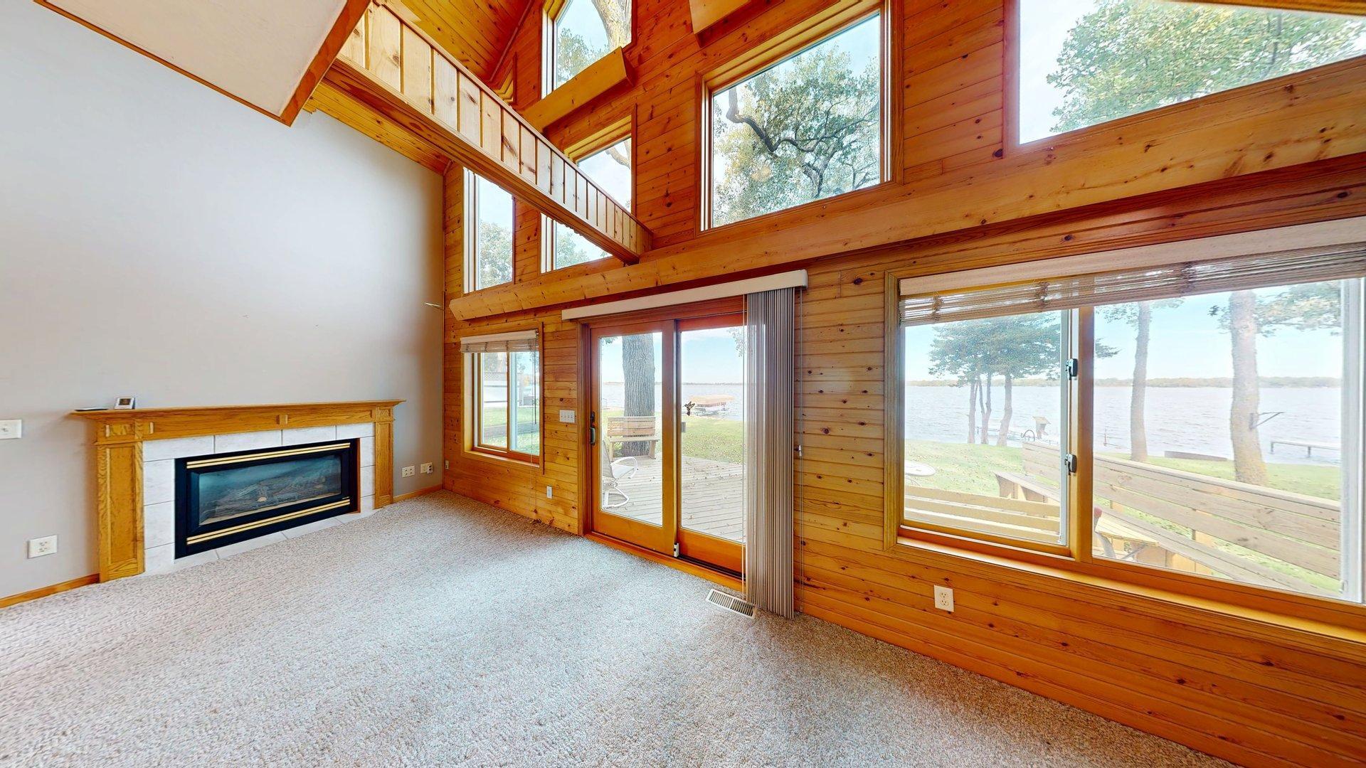 Lakeside Living Room w/ Fireplace