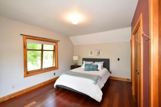 131 E 7th Street, Zumbrota, MN 55992