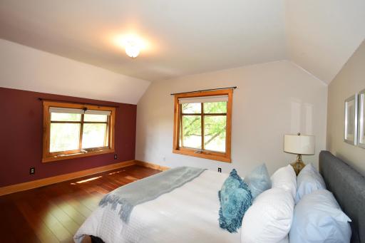 131 E 7th Street, Zumbrota, MN 55992