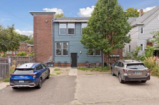 2125 Harriet Avenue, Minneapolis, MN 55405