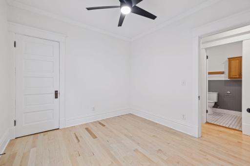 2125 Harriet Avenue, Minneapolis, MN 55405