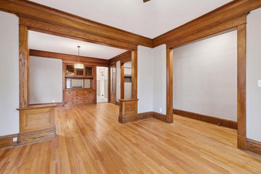 2125 Harriet Avenue, Minneapolis, MN 55405