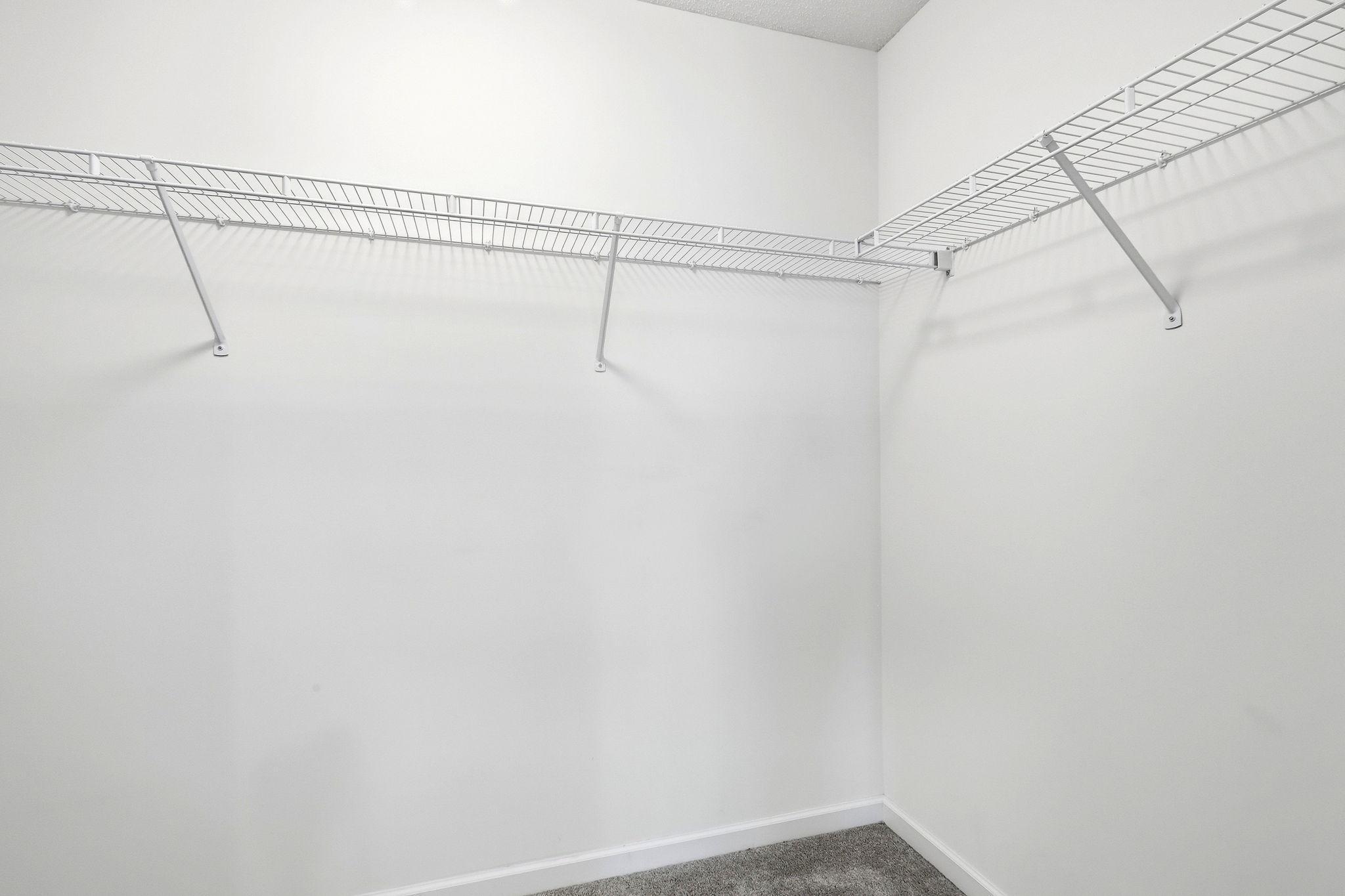 22-web-or-mls-9673-Toledo-Ln-N-22.jpg