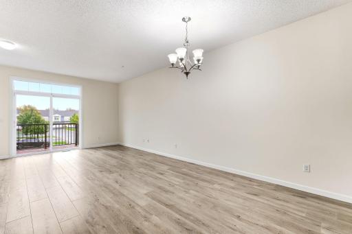 5-web-or-mls-9673-Toledo-Ln-N-05.jpg