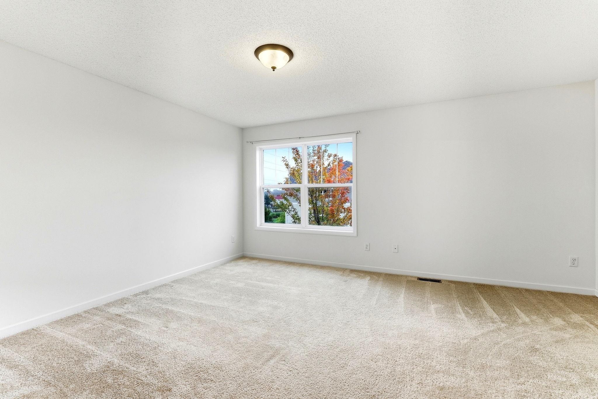 20-web-or-mls-9673-Toledo-Ln-N-20.jpg