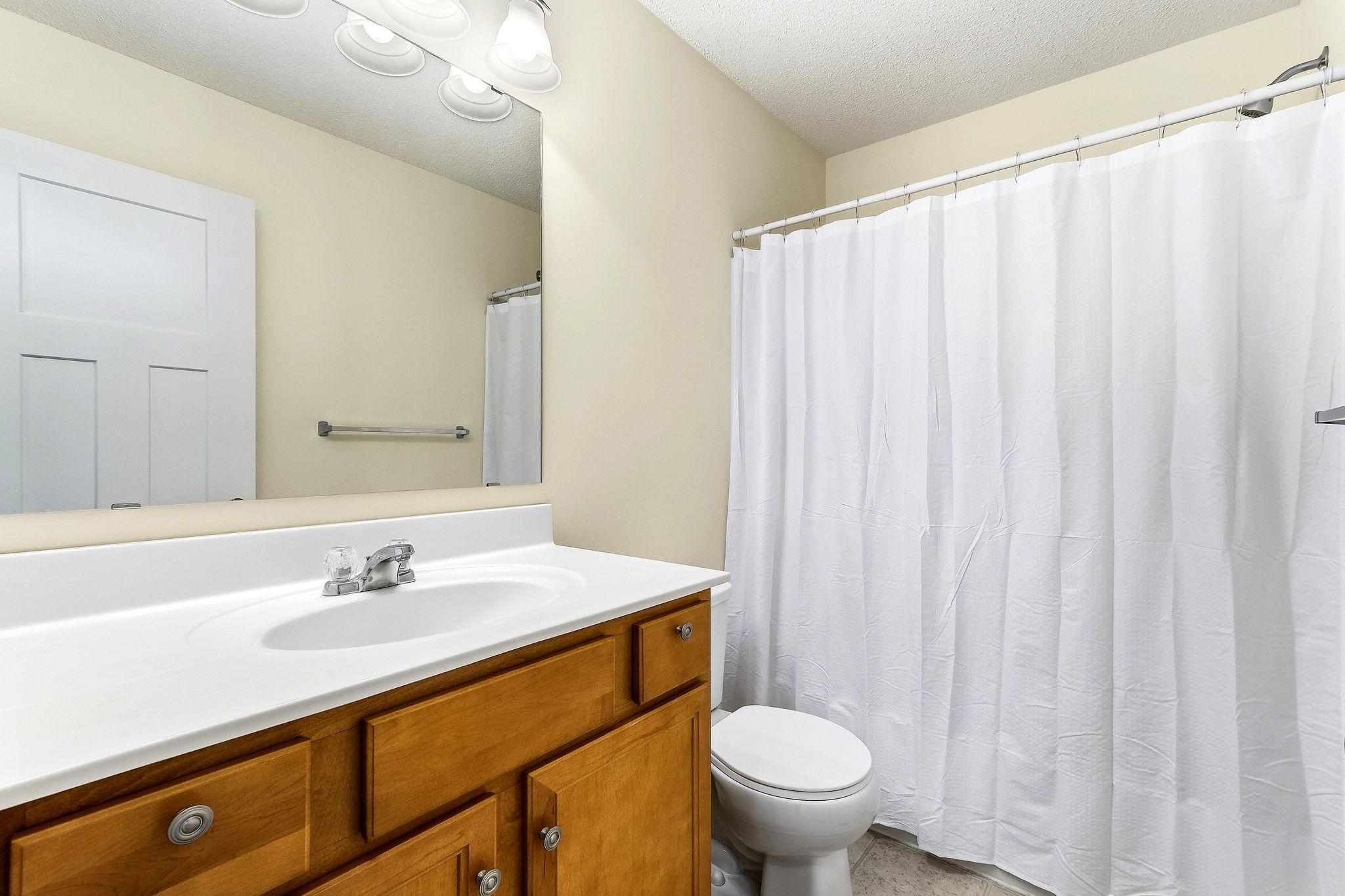 27-web-or-mls-9673-Toledo-Ln-N-27.jpg