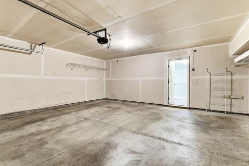 36-web-or-mls-9673-Toledo-Ln-N-36.jpg