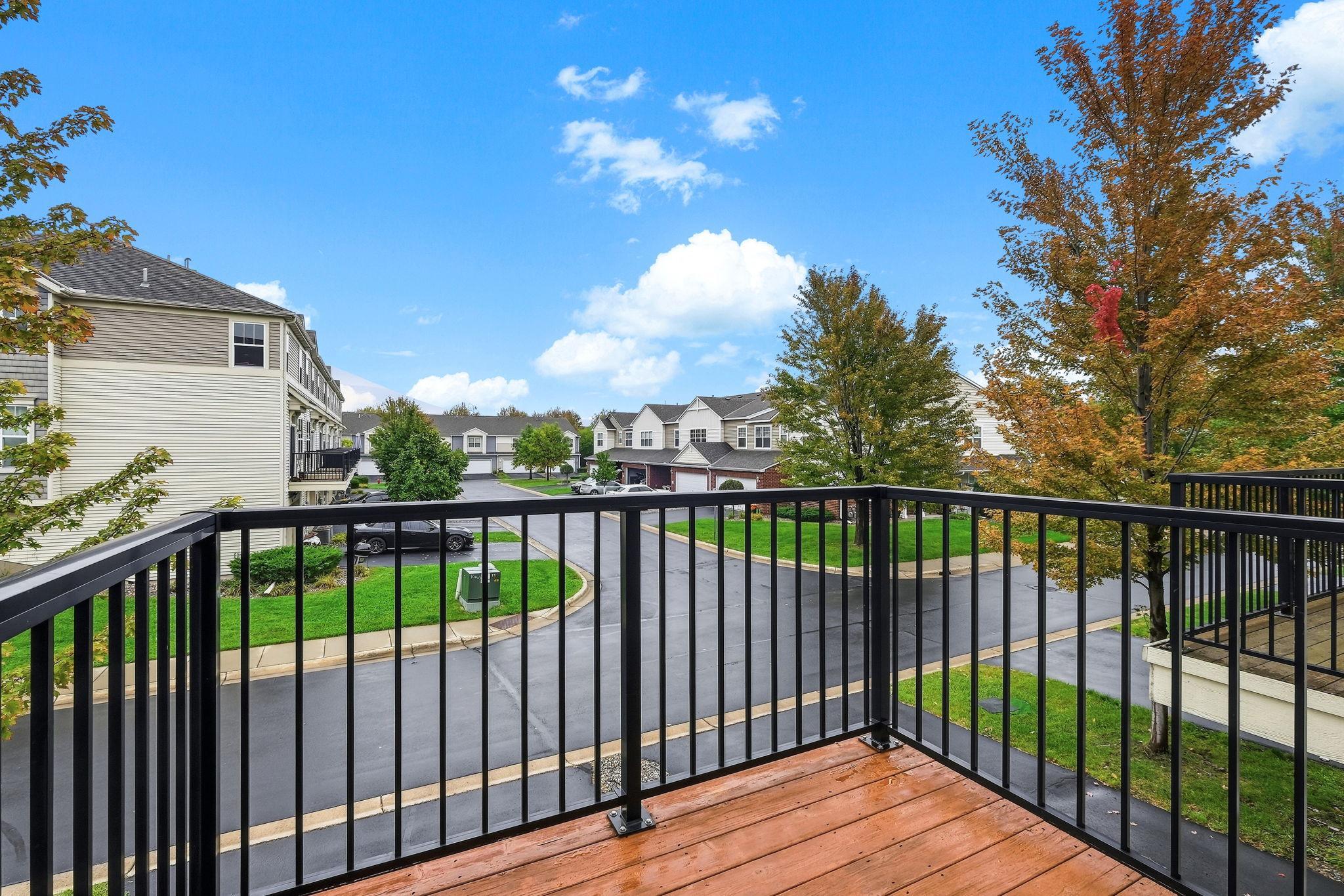 37-web-or-mls-9673-Toledo-Ln-N-37.jpg