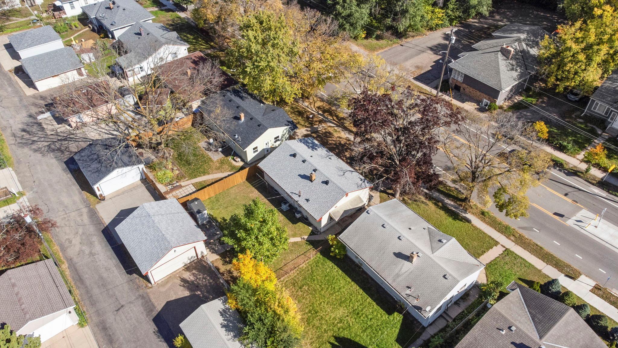 63-web-or-mls-1097 Dale St N-235.jpg