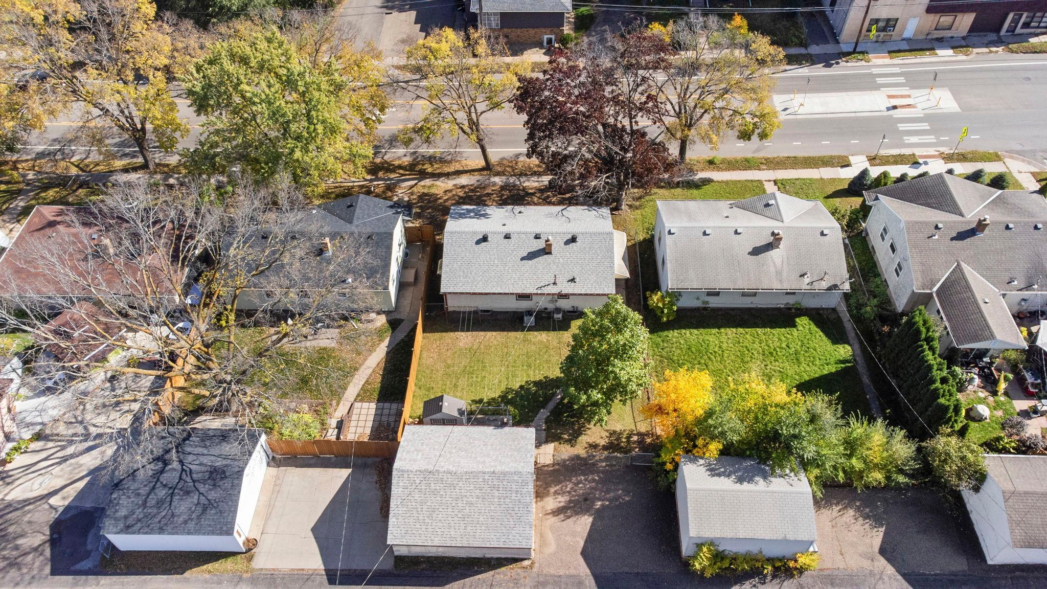62-web-or-mls-1097 Dale St N-232.jpg