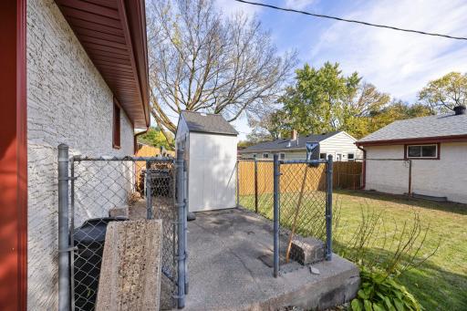 1097 Dale Street N, Saint Paul, MN 55117