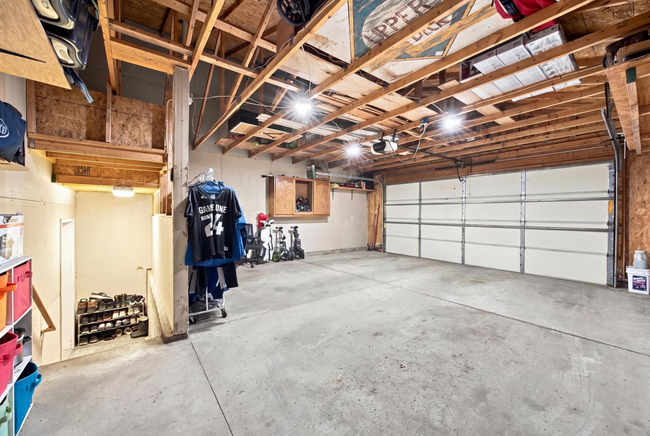 Attached Garage